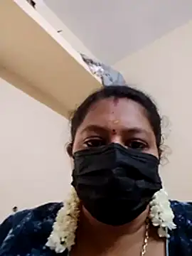 Snapshot of Tamil_jasmine12 chatting on 05/29/26, 03:04 Tamil jasmine12 online show from 05/29/26, 03:04