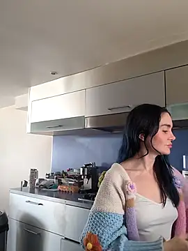 Snapshot of RosieCheexxxxxx chatting on 09/18/25, 11:23 RosieCheexxxxxx online show from 09/18/25, 11:23