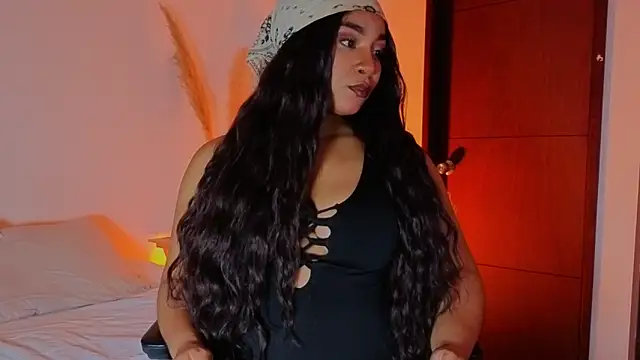 Alice-Benette online show from 04/08/26, 01:49