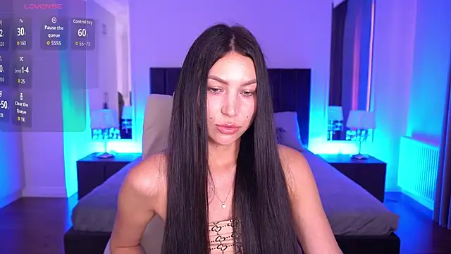 EliseVelour online show from 07/06/26, 12:46