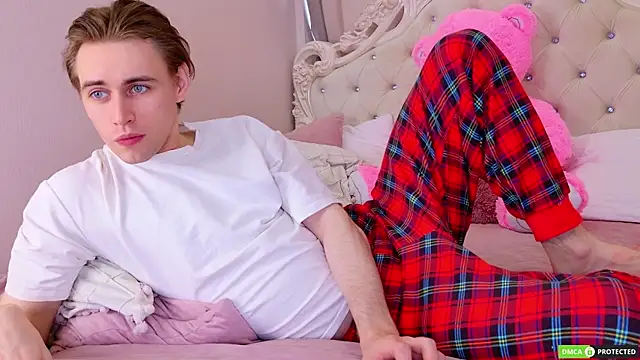 WilliamDyson online show from 04/05/26, 04:20