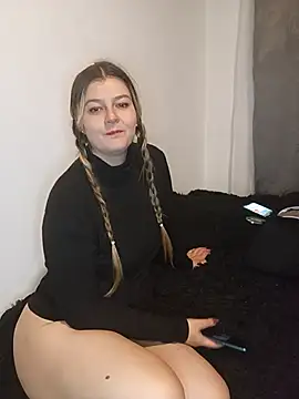 Fernandar2025 online show from 02/11/26, 02:27