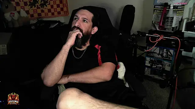DevilPup75  online show from 04/18/26, 07:58