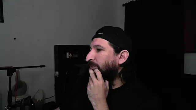 DevilPup75  online show from 05/07/26, 06:30