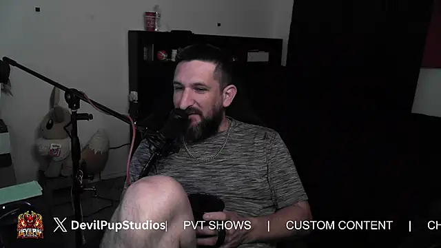 DevilPup75  online show from 06/05/26, 06:52