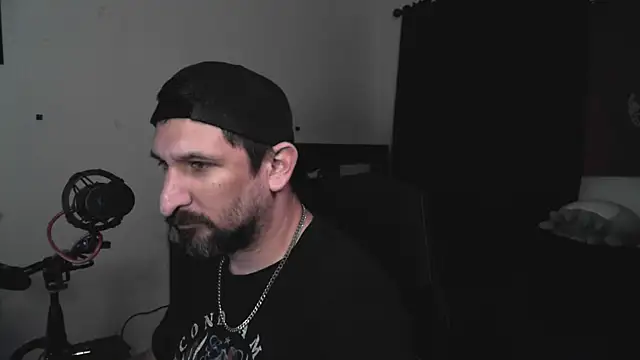 DevilPup75  online show from 07/13/26, 01:41