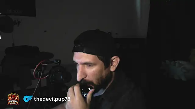 DevilPup75  online show from 08/08/26, 05:37