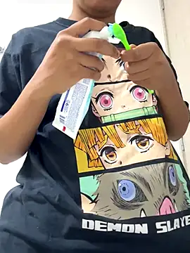 Valen1800 online show from 11/21/25, 01:26