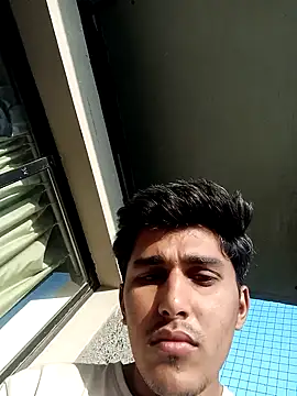 Snapshot of HarryChoudhary21 chatting on 11/08/25, 02:34 HarryChoudhary21 online show from 11/08/25, 02:34