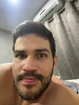 Snapshot of mlkaogato69 chatting on 10/25/25, 07:05 mlkaogato69 online show from 10/25/25, 07:05