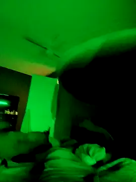 Snapshot of Relalink69 chatting on 11/10/25, 10:09 Relalink69 online show from 11/10/25, 10:09