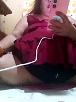 Huge mama69 online show from 05/25/26, 07:03