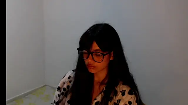 Snapshot of meganmiauu chatting on 06/19/26, 11:58 meganmiauu online show from 06/19/26, 11:58