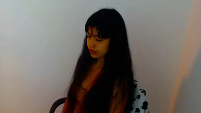 Snapshot of meganmiauu chatting on 07/28/26, 11:28 meganmiauu online show from 07/28/26, 11:28