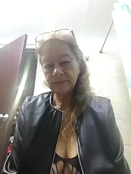 MaryeLunna online show from 03/16/26, 11:14