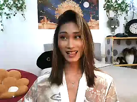 Snapshot of youarea_dreamer chatting on 01/13/26, 04:01 youarea dreamer online show from 01/13/26, 04:01