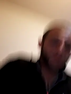 Snapshot of milenski74 chatting on 09/09/25, 12:21 milenski74 online show from 09/09/25, 12:21