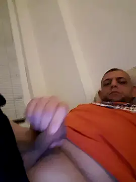 Snapshot of milenski74 chatting on 11/03/25, 03:57 milenski74 online show from 11/03/25, 03:57