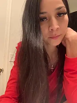 lovinlush online show from 04/23/26, 02:08