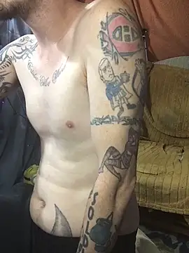 imglorious1010 online show from 02/27/26, 08:14