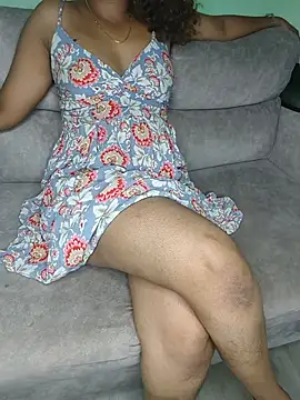 Snapshot of Tamilpallavi chatting on 06/08/26, 01:28 Tamilpallavi online show from 06/08/26, 01:28