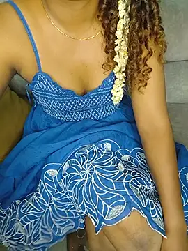 Tamilpallavi online show from 07/30/26, 01:32