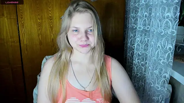 AlinaMors online show from 10/17/25, 10:34