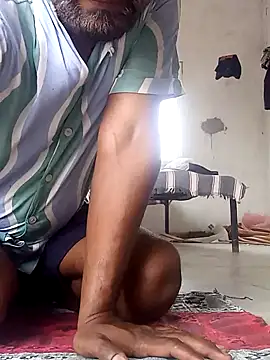 Snapshot of upwalebhaiya chatting on 06/19/26, 09:02 upwalebhaiya online show from 06/19/26, 09:02