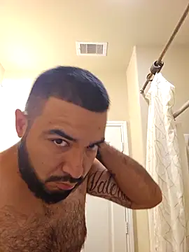 Lb228w online show from 10/05/25, 01:48