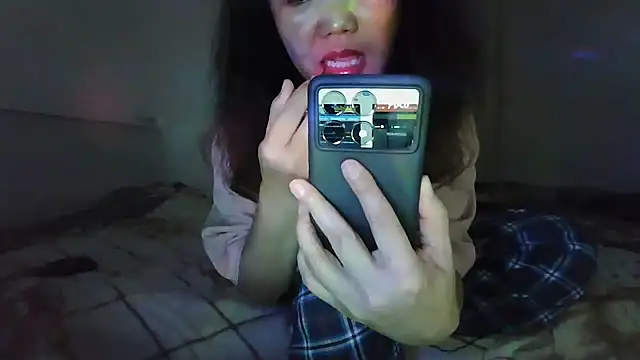 Snapshot of sakuradelreina chatting on 02/13/26, 05:36 sakuradelreina online show from 02/13/26, 05:36