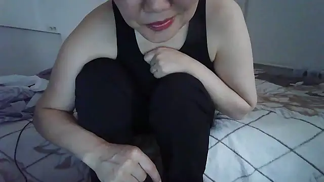 Snapshot of sakuradelreina chatting on 02/16/26, 05:47 sakuradelreina online show from 02/16/26, 05:47