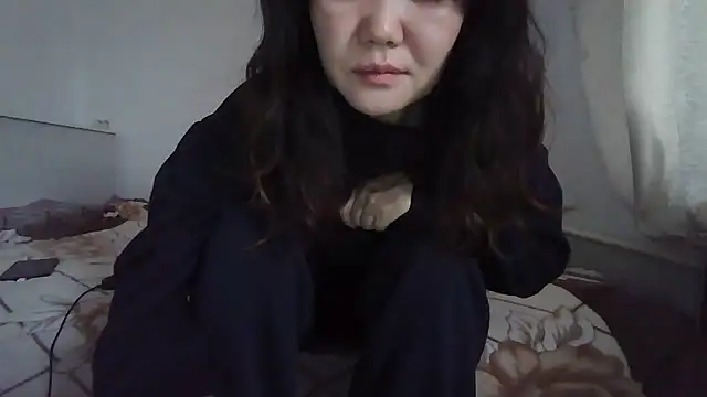 Snapshot of sakuradelreina chatting on 03/04/26, 04:29 sakuradelreina online show from 03/04/26, 04:29