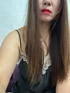 Moan Mary online show from 10/24/25, 11:34