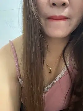 Moan Mary online show from 11/05/25, 03:34