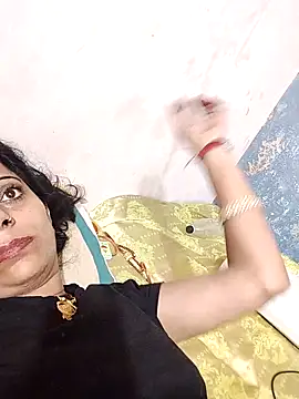 Soniya Roy online show from 09/15/25, 02:22