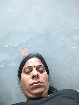 Soniya Roy online show from 05/26/26, 05:09
