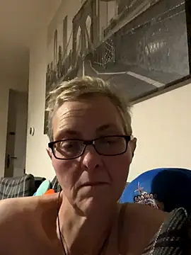 Curvy-Jinx online show from 11/02/25, 03:42