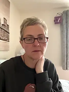 Curvy-Jinx online show from 11/27/25, 08:16