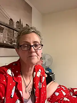 Curvy-Jinx online show from 12/14/25, 08:35