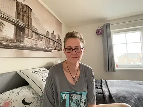 Curvy-Jinx online show from 03/13/26, 08:43