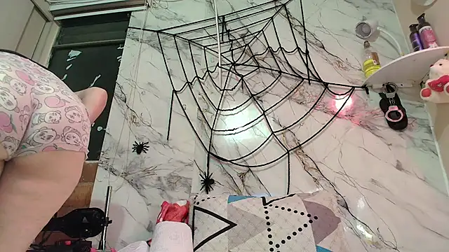 rachelroberts online show from 11/01/25, 08:49