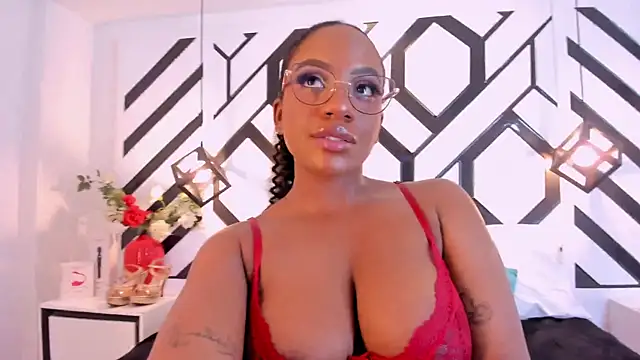 VictoriaKroft online show from 03/09/26, 01:26