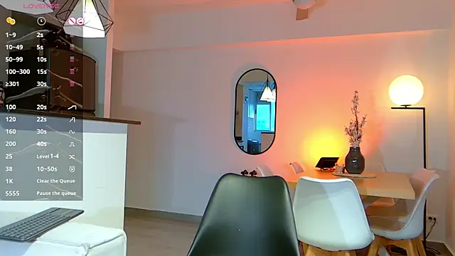 Snapshot of Michael_Salens chatting on 10/23/25, 09:46 Michael Salens online show from 10/23/25, 09:46