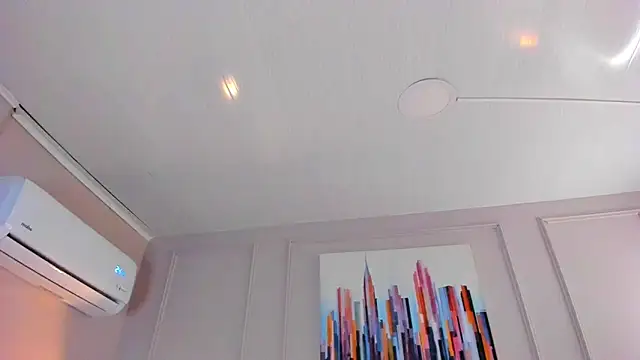 mia kisses2 online show from 07/10/26, 03:55