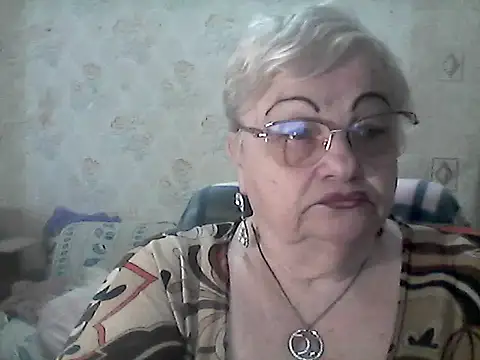 NatalieNorth online show from 05/04/26, 01:51