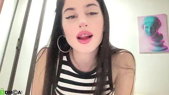 Snapshot of meowallen chatting on 09/25/25, 12:31 meowallen online show from 09/25/25, 12:31