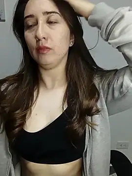 Snapshot of SUSY__06 chatting on 10/04/25, 12:41 SUSY 06 online show from 10/04/25, 12:41