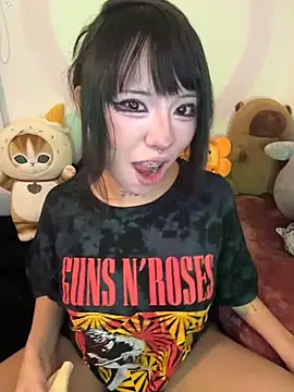 Snapshot of Kitty_yukimura chatting on 06/04/26, 02:17 Kitty yukimura online show from 06/04/26, 02:17