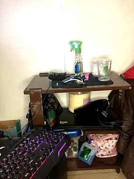 Snapshot of luisahot_9727 chatting on 10/26/25, 06:30 luisahot 9727 online show from 10/26/25, 06:30