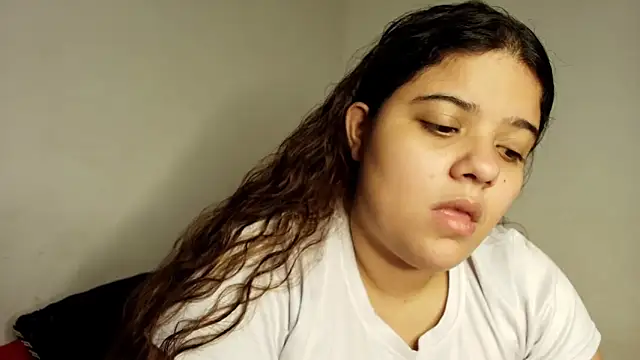 Snapshot of luisahot_9727 chatting on 12/02/25, 07:14 luisahot 9727 online show from 12/02/25, 07:14